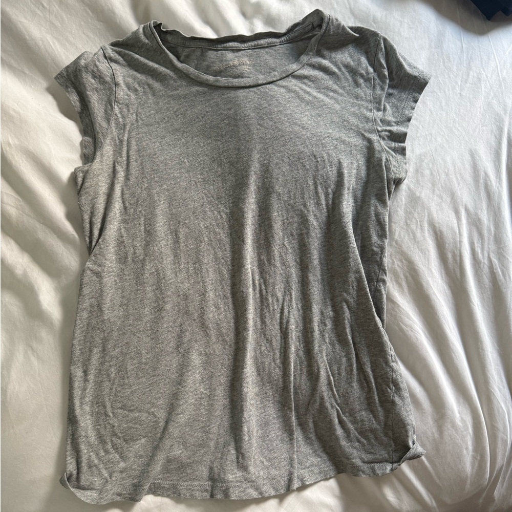 Universal Thread Heather Gray Tee